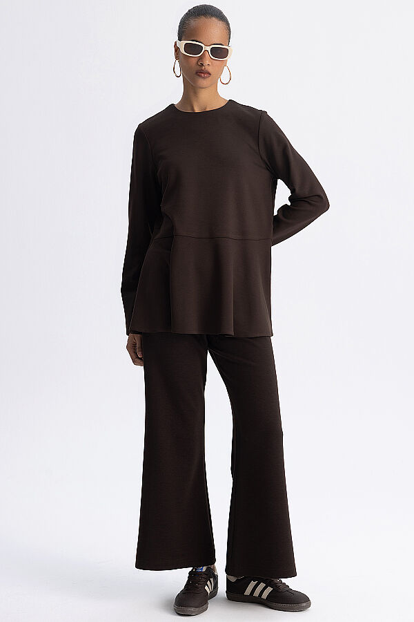 Basic Kesim Volan Detaylı Tunik Kahverengi - 2