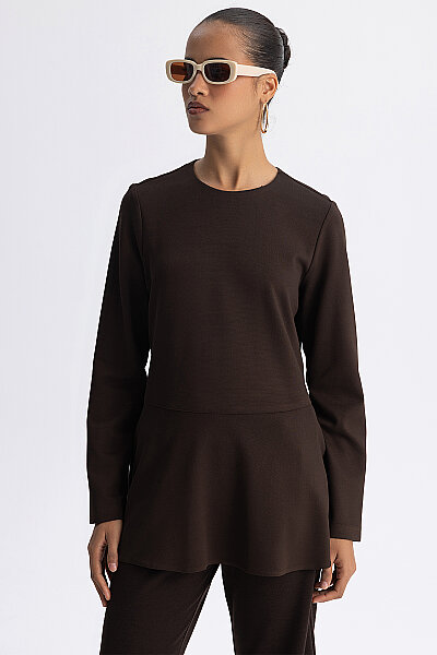 Basic Kesim Volan Detaylı Tunik Kahverengi - 4