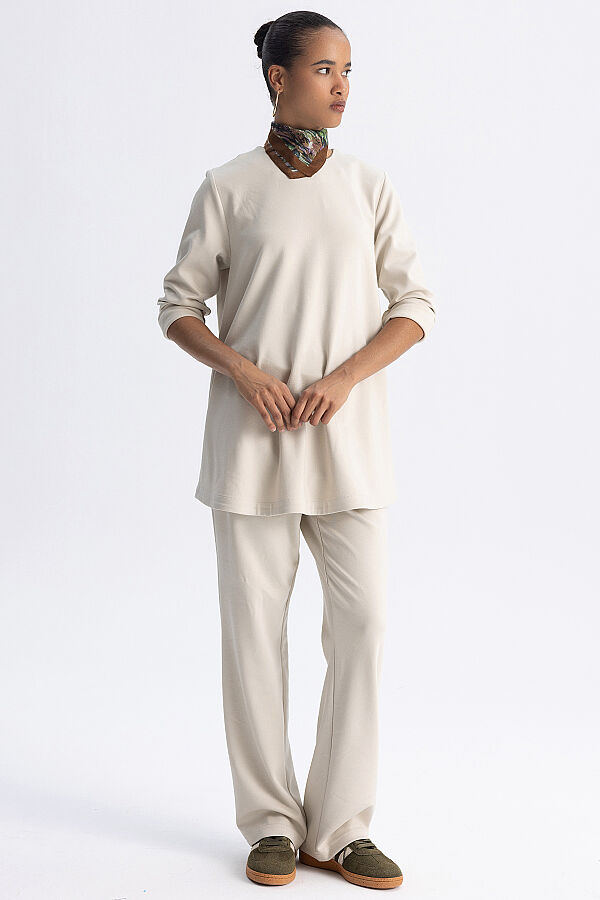 Minimal Kesim Yuvarlak Yaka Tunik Ekru - 2