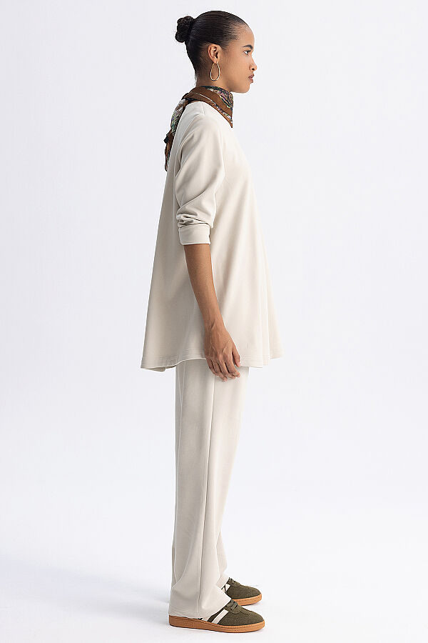 Minimal Kesim Yuvarlak Yaka Tunik Ekru - 4