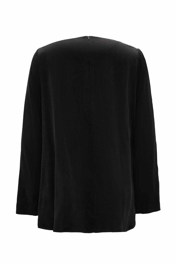 Solid Color Tunic with Accessory Detai - 2