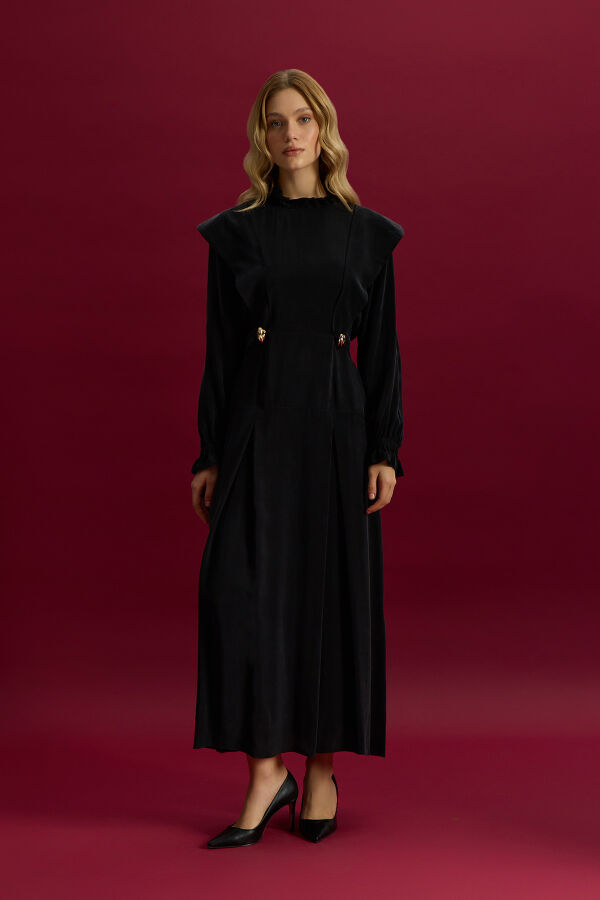 Aksesuar Detaylı Cupro Elbise Siyah - 1
