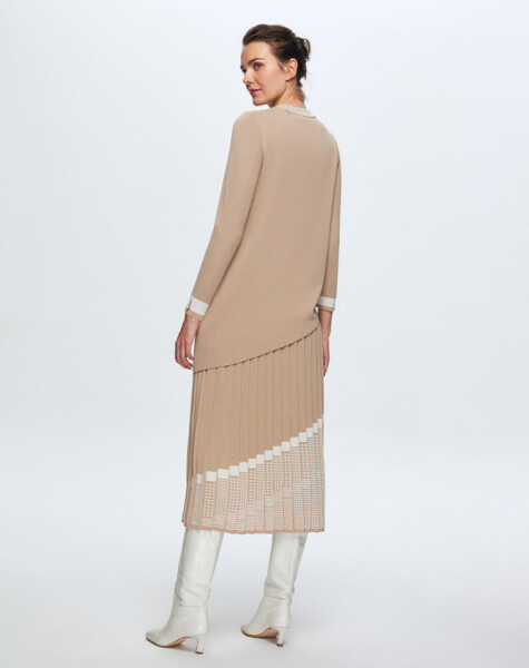 T24K-2001 Asymmetrical Patterned Pleat Skirt - 6