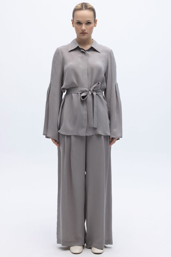 Beli Triko Korsajlı Bol Paça Cupro Pantolon Gri - 3