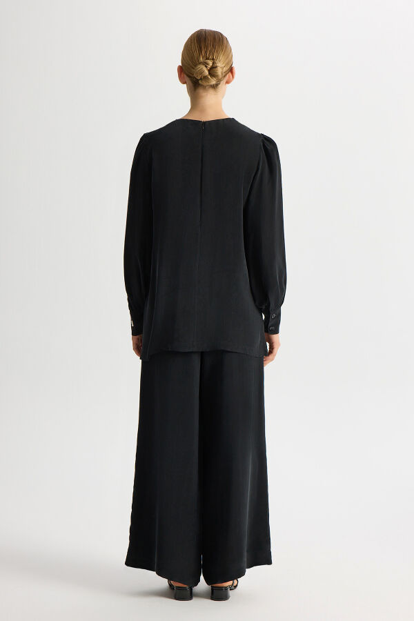 Bileği Büzgülü Balon Kollu Cupro Tunik Siyah - 2