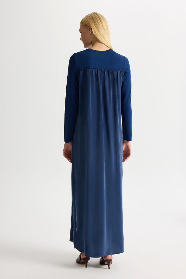 Knitted Cupro Dress with Gathered Detai - 4