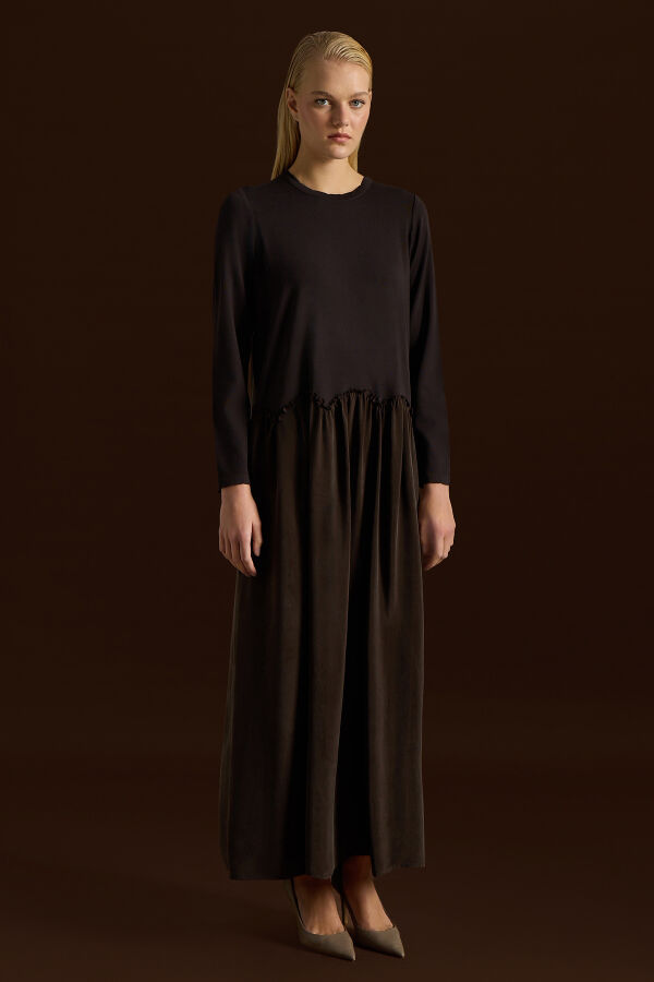 Büzgü Detaylı Triko Cupro Elbise Kahverengi - 3