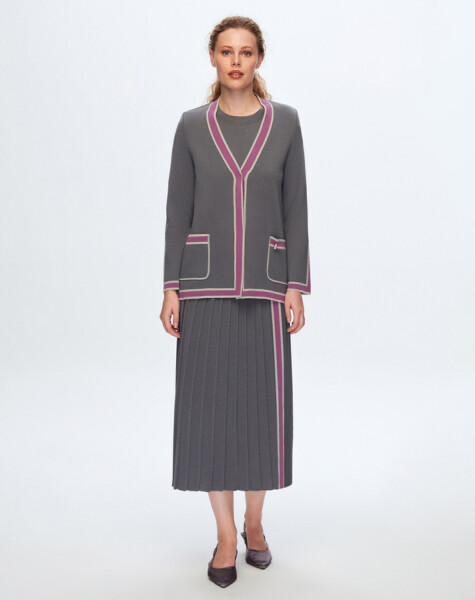 T24K-9032 Color Striped Pocket Cardigan - 3