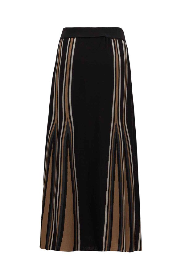 Colorful Striped Knit Black Skirt - 2