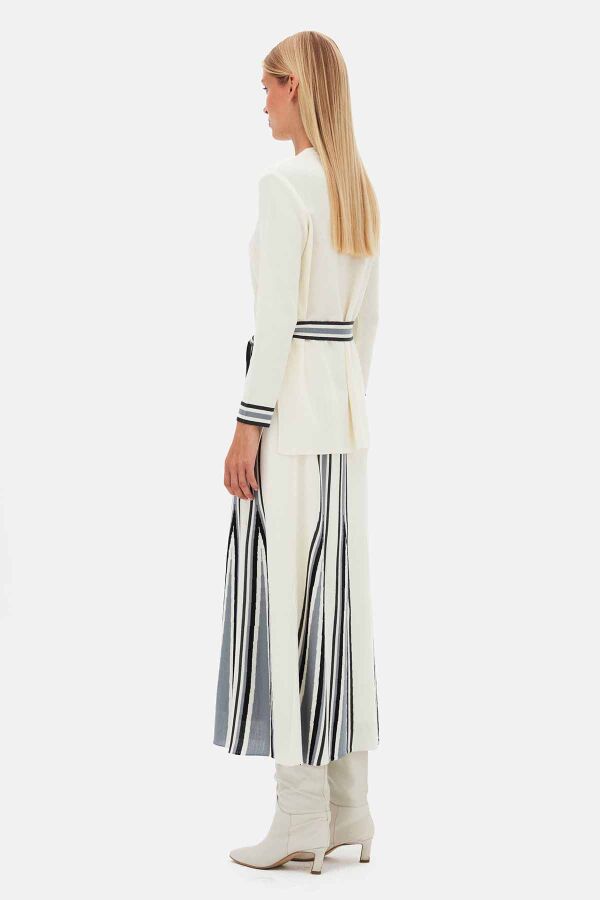 Colorful Striped Knit Stone Color Skirt - 3