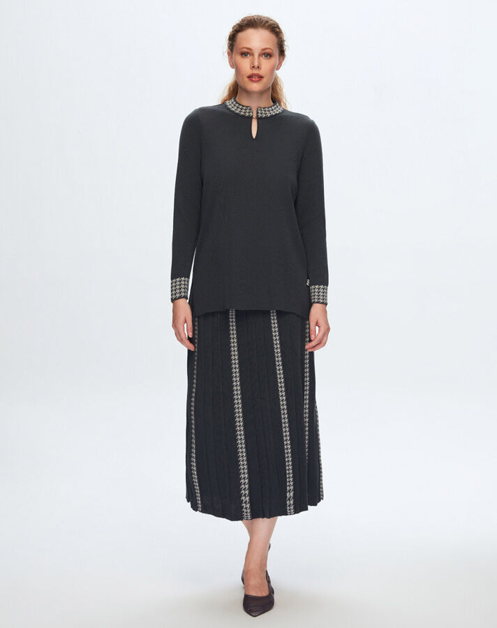 T24K-2008 Houndstooth Pattern Detailed Skirt - 1