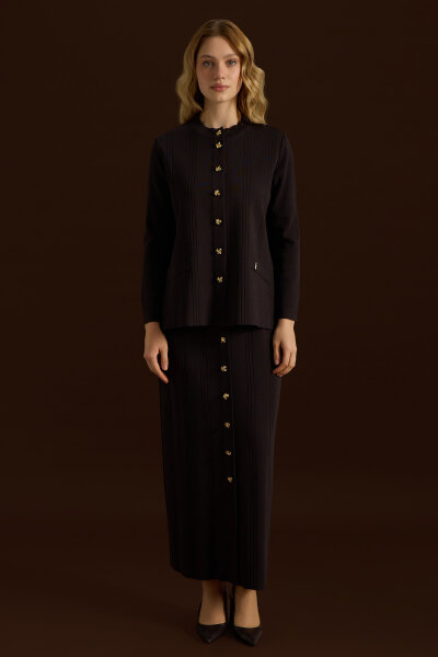 Buttoned Classic Knit Jacket - 4