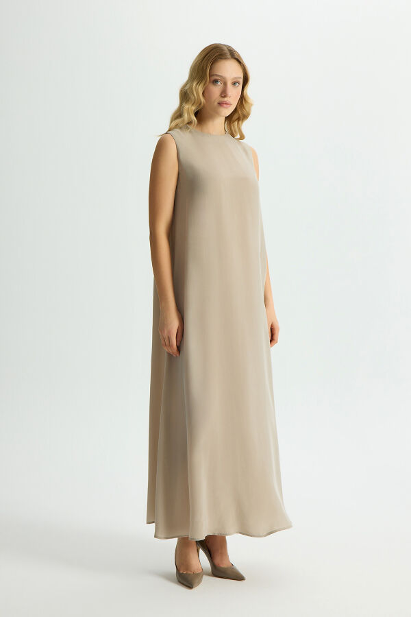 Düz Renk Kolsuz Cupro Elbise Stone - 2