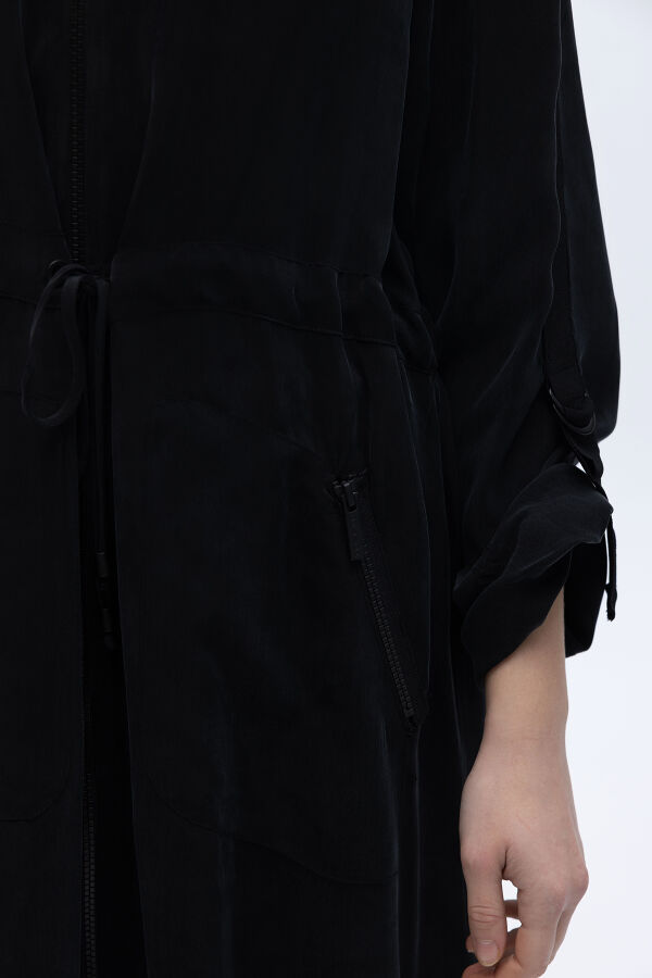 Fermuarlı Beli Büzgülü Cupro Ceket Siyah - 3