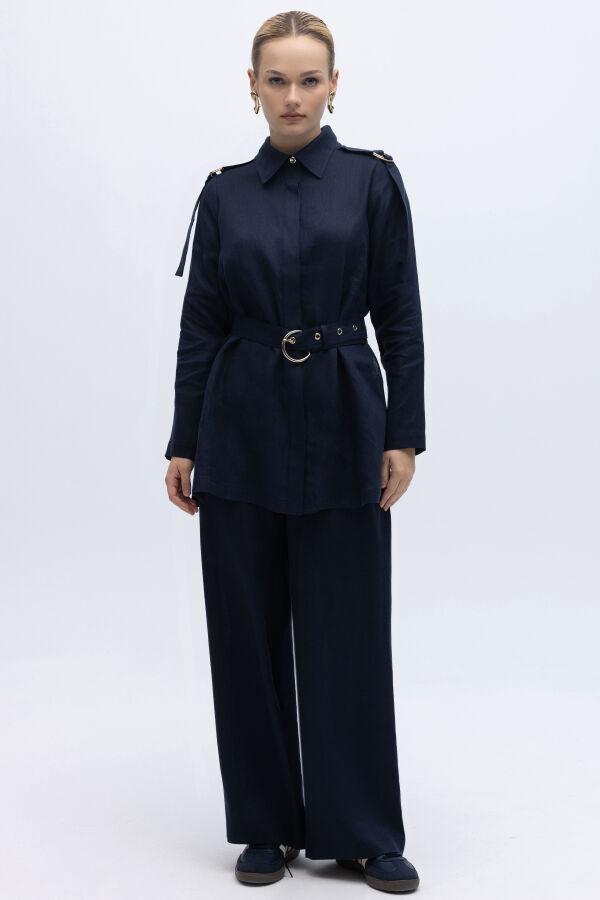 Gizli Patlı Omuz Detaylı Keten Gömlek Lacivert - 4