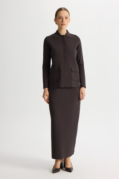 Elegant Shirt Collar Jacket with Pockets 