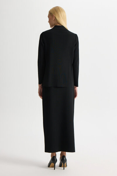 Elegant Shirt Collar Jacket with Pockets - 2