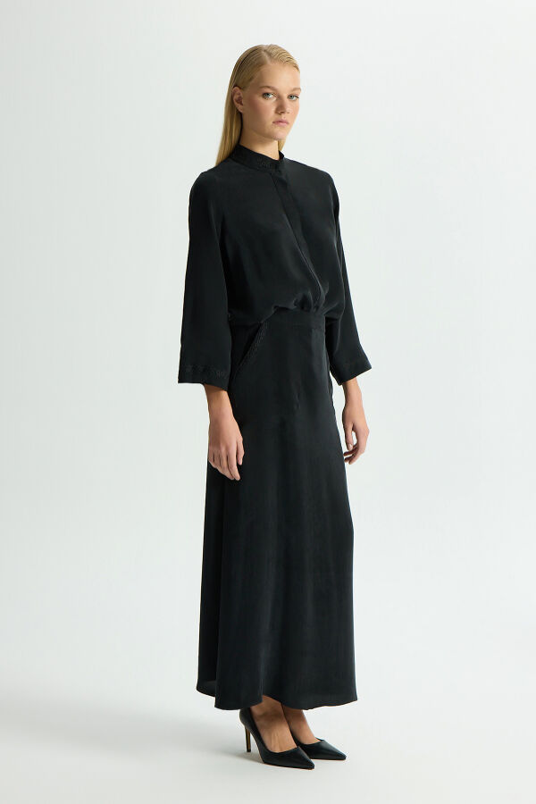 Embroidered Mandarin Collar Cupro Tunic - 4