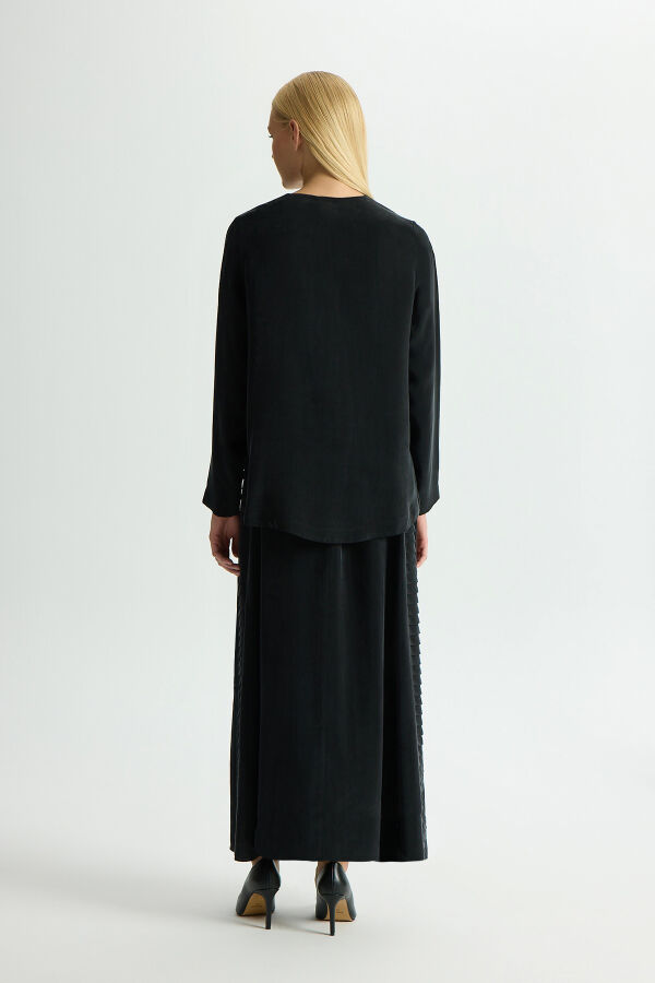 Cupro Skirt with Folded Detail - 4