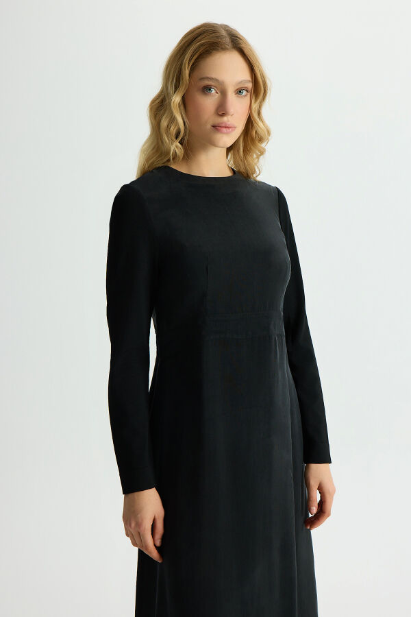 Knitted Cupro Long Dress with Sleeves - 3