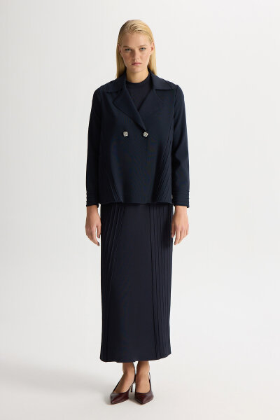 Knitted Skirt with Bodice and Knitting Technique 