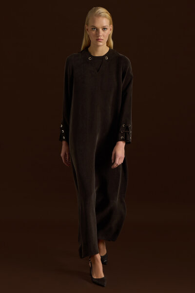 Kuş Gözü Detaylı Cupro Elbise Kahverengi 