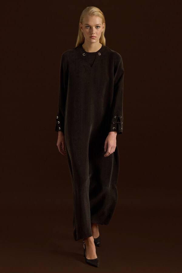 Kuş Gözü Detaylı Cupro Elbise Kahverengi - 1