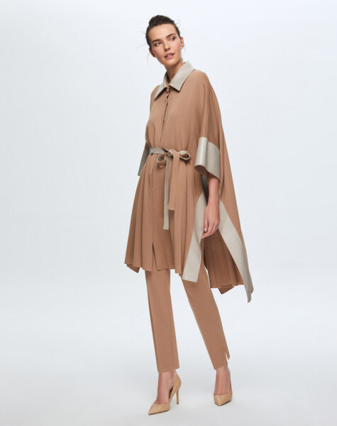 T24K-8007 Leather Detailed Poncho - 11