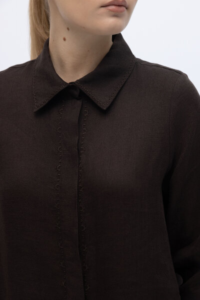 Minimal Nakışlı Uzun Keten Gömlek Kahverengi - 2