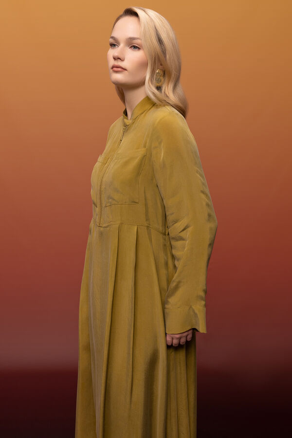 Önü Fermuarlı Hakim Yaka Cupro Elbise Amber - 3