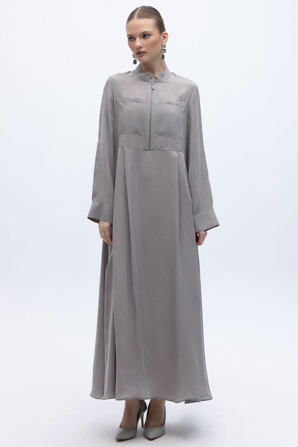 Önü Fermuarlı Hakim Yaka Cupro Elbise Gri - 1