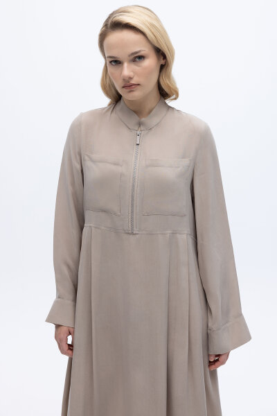 Önü Fermuarlı Hakim Yaka Cupro Elbise Stone - 3