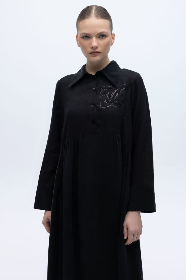 Önü Pul Nakışlı Uzun Elbise Siyah - 3