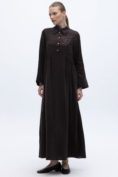 Önü Pul Nakışlı Uzun Elbise Kahverengi - 4