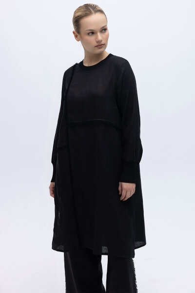 Önü Püsküllü Uzun Kollu Keten Elbise Siyah 