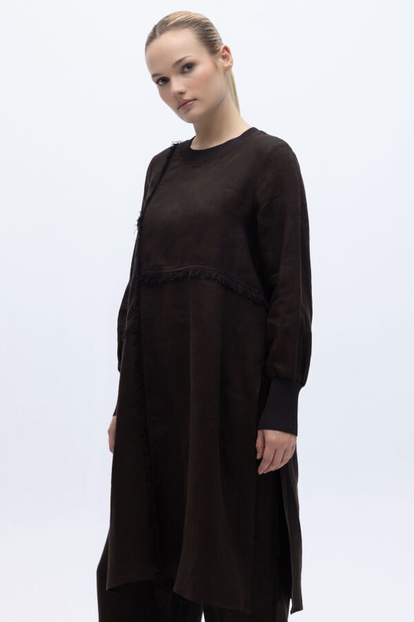 Önü Püsküllü Uzun Kollu Keten Elbise Kahverengi - 7