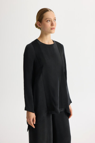 Cupro Tunic with Knitted Tikkat Front 