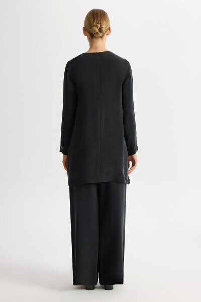 Cupro Tunic with Knitted Tikkat Front - 2