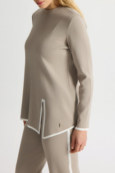 Önü Yırtmaç ve Tiktak Detaylı Triko Tunik Stone 