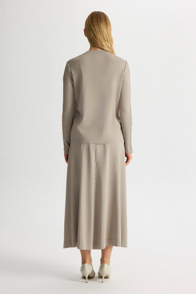 Plain Color Knitwear Skirt with Knitting Technique - 5