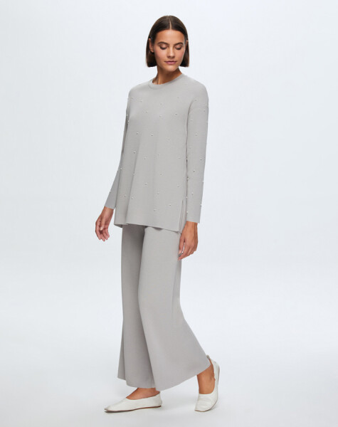 T24K-6025 Basic Tunic with Pearls on the Front - 5