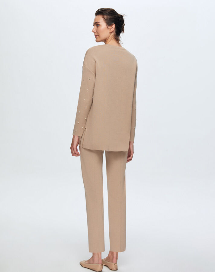 T24K-6025 Basic Tunic with Pearls on the Front - 3