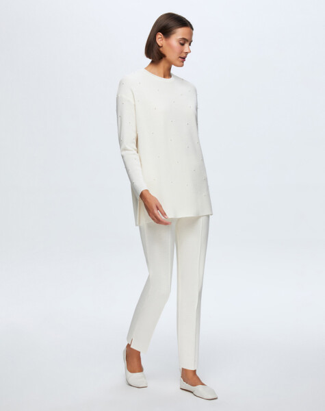 T24K-6025 Basic Tunic with Pearls on the Front - 7