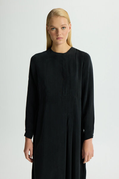 Pleated Solid Color Cupro Dress - 2