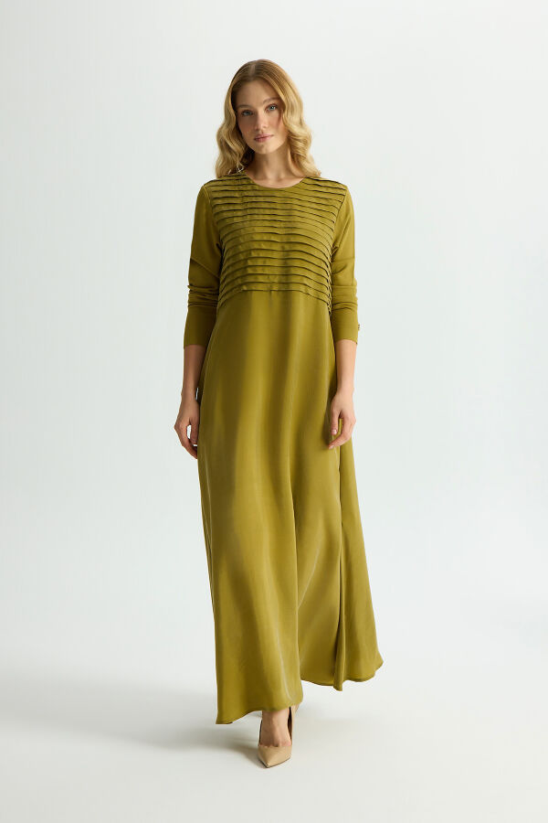 Plise Detaylı Düz Renk Cupro Elbise Amber - 3