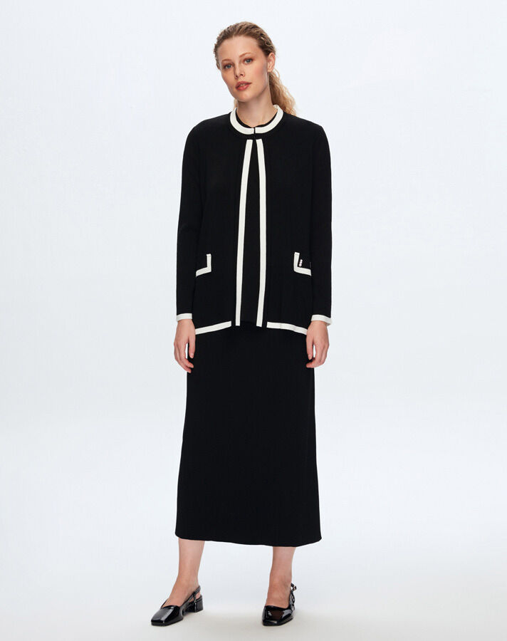 T24K-9039 Elegant Cardigan with Pocket Flap - 1