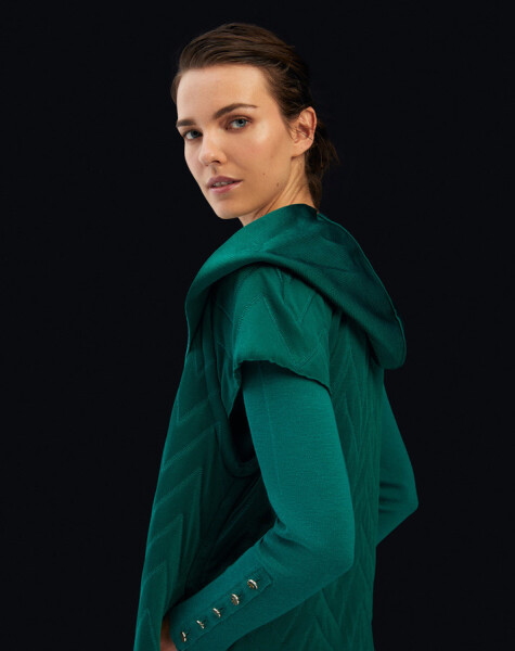T24K-1001 Quilted Hooded Vest - 5