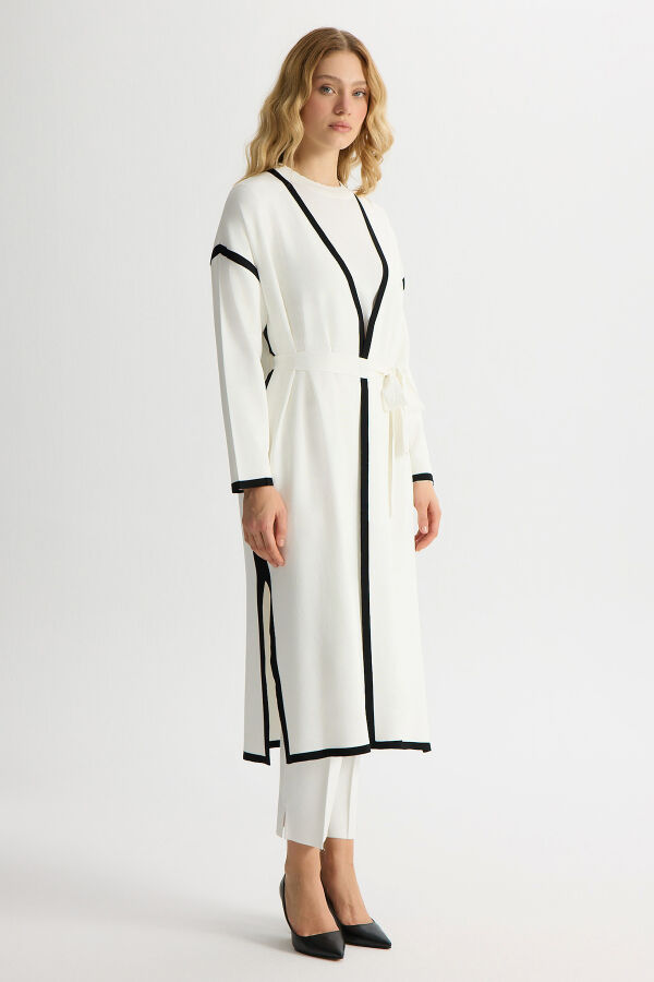 Şerit Detaylı Düz Renk Triko Hırka Ekru - 2