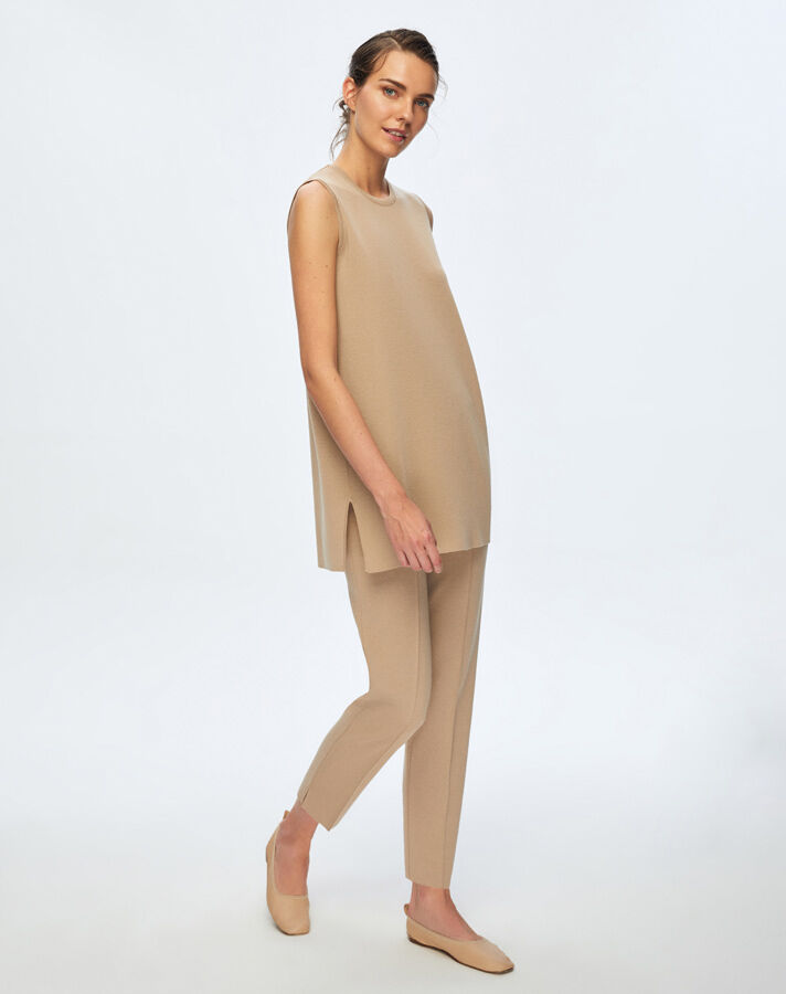 T24K-6000 Sleeveless Basic Tunic - 2
