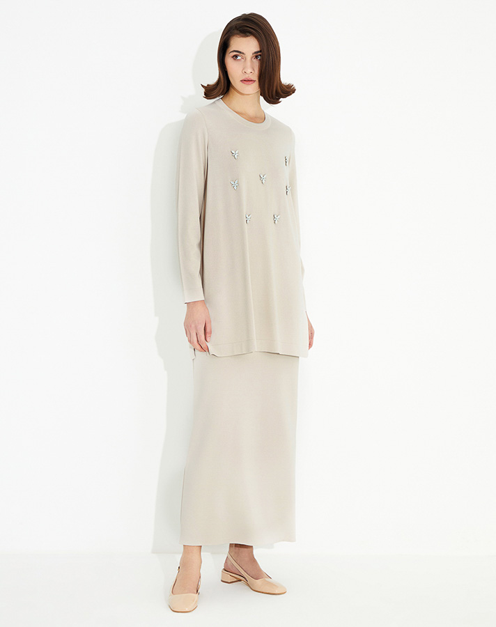 T23Y-6023 Knitwear Tunic with Stone Detail on the Front - 2